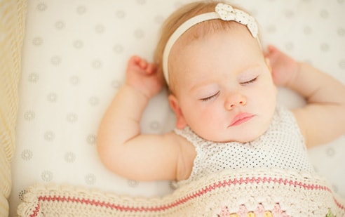 Irish Girl Names • Emily
