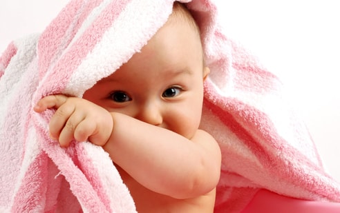 Irish Girl Names • Roisin
