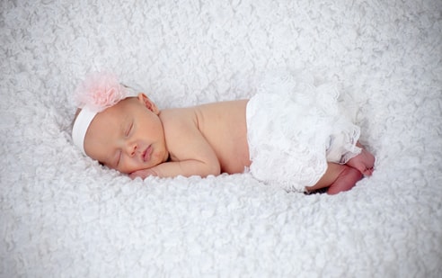 Top Italian Girl Names • Giada
