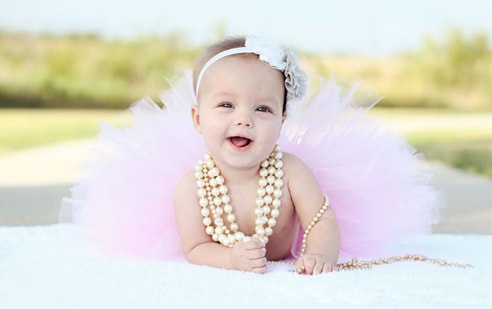 Top Italian Girl Names • Aurora
