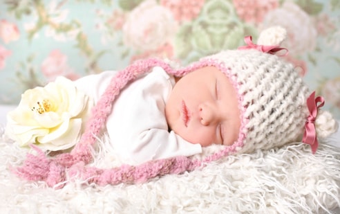 Unique Girl Names • Eileen
