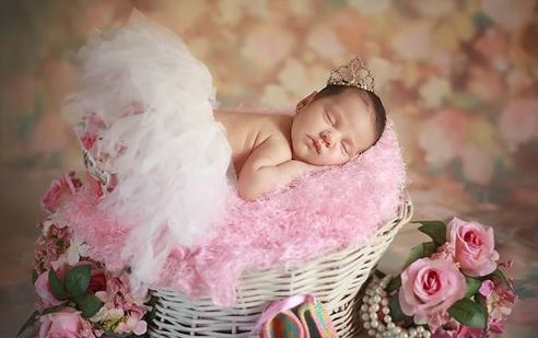 Girl Names 2015 • Scarlett
